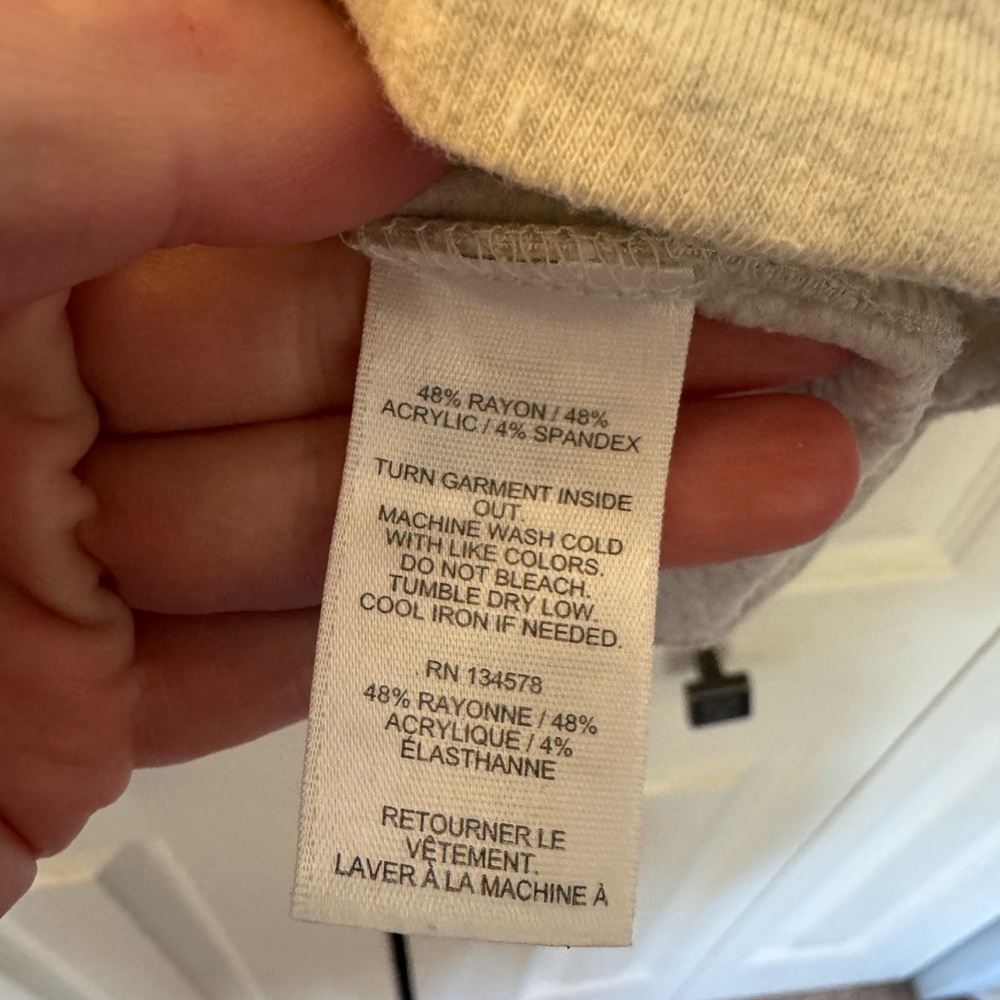 Women's Vineyard Vines Dreamcloth Shep Pullover Shirt, Oatmeal, Relaxed, Size XS - Picture 9 of 10
